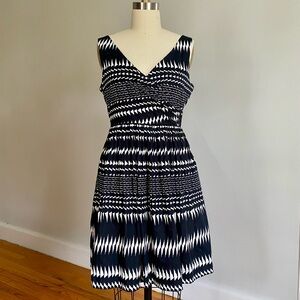 J. Crew | B&W Geo Cotton Knee-Length Faux Wrap Dress | Sz 4